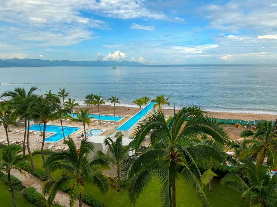 Harbor 7010 By Moikkarentals Beachfront 600Mb Wifi Puerto Vallarta Exterior photo
